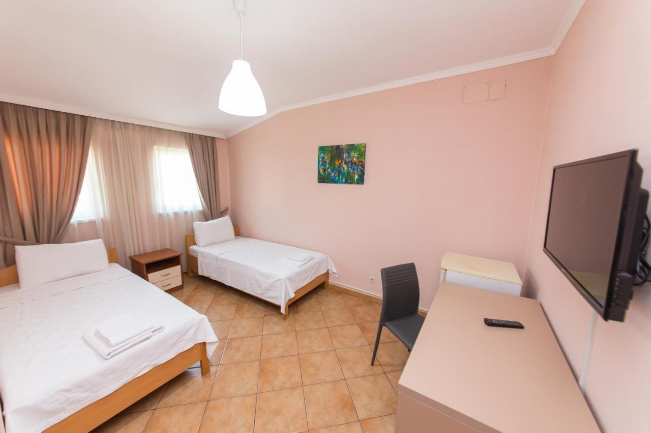 Hotel Heritage Τίρανα Εξωτερικό φωτογραφία