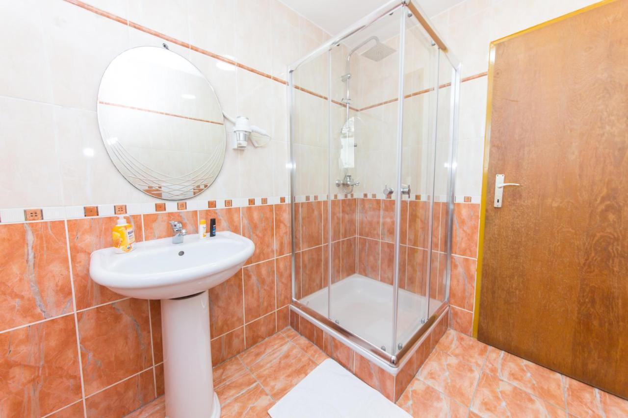 Hotel Heritage Τίρανα Εξωτερικό φωτογραφία